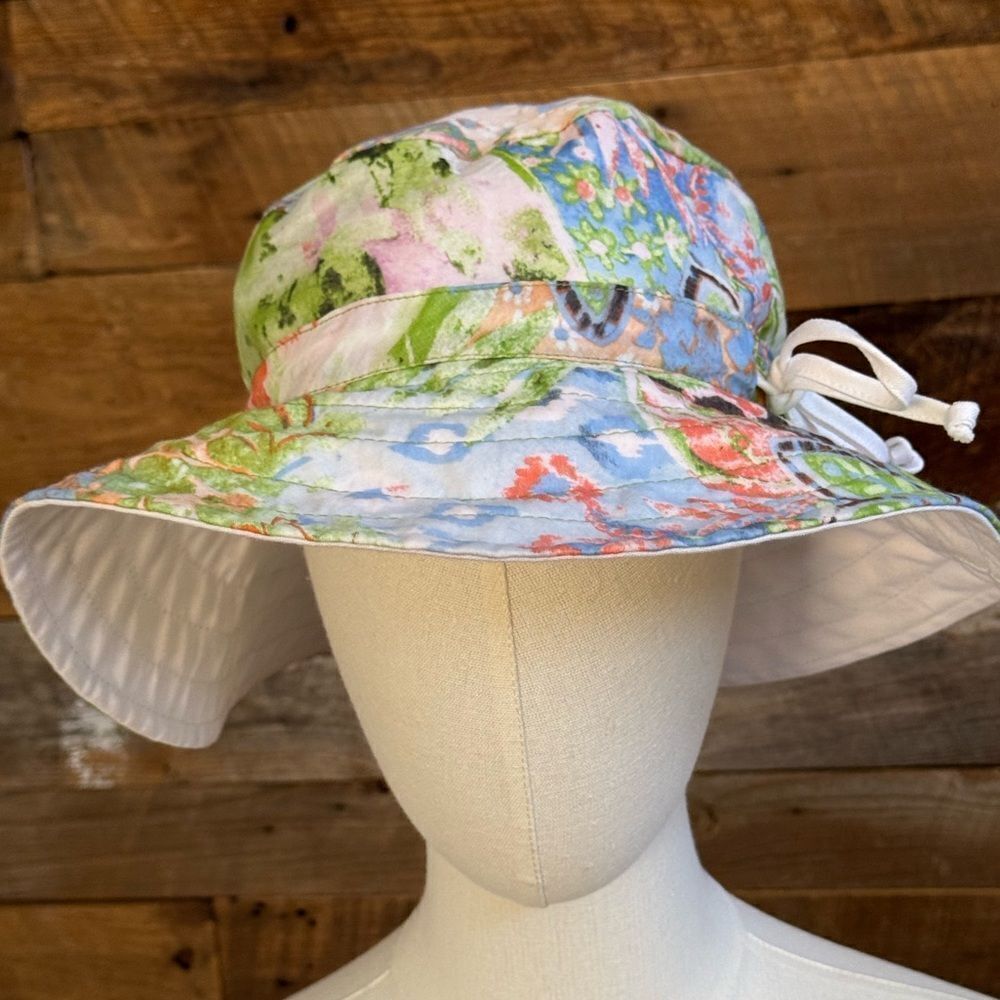 Panama Jack Floral Wide Brim Bucket Hat 🧢